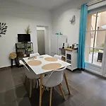 Le Patio St Etienne - Centre Historique - Parking Gratuit Apartman *