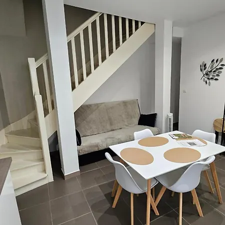 Le Patio St étienne - Cité épiscopale - Parking Inclus Apartamento *